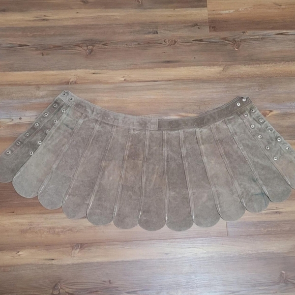 Real handmade leather skirt tan / brown 24" waist - Picture 4 of 6
